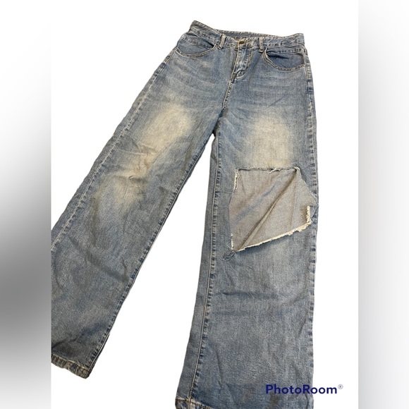 High-waisted Wide Leg Jeans - Picture 4 of 4